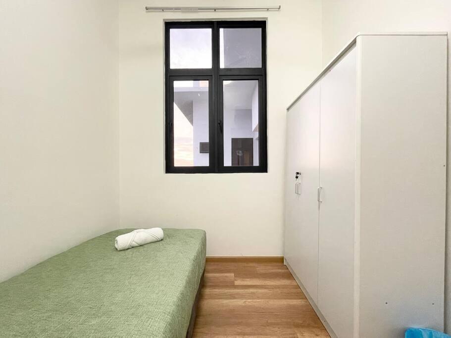 Quartz Near To Jonker Walk With Infinity Pool Cozy 3B2B Apartment Malacca Exterior foto